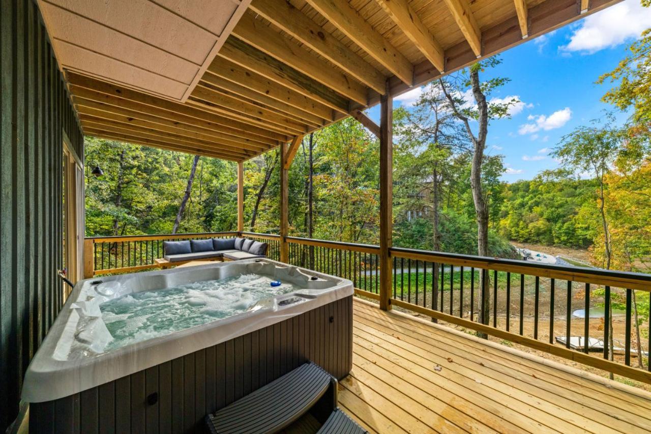 Cozy Cove Retreat W Lake View Hot Tub Firepit داندريج المظهر الخارجي الصورة
