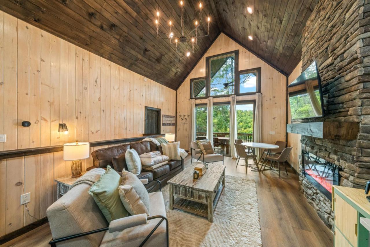 Cozy Cove Retreat W Lake View Hot Tub Firepit داندريج المظهر الخارجي الصورة