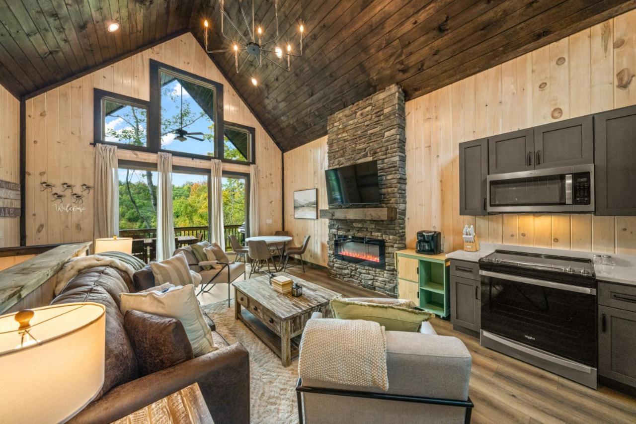 Cozy Cove Retreat W Lake View Hot Tub Firepit داندريج المظهر الخارجي الصورة