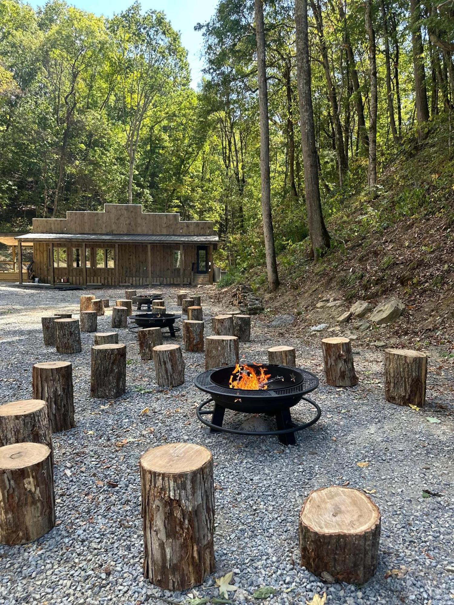 Cozy Cove Retreat W Lake View Hot Tub Firepit داندريج المظهر الخارجي الصورة